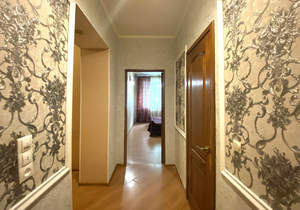 3-к квартира, вторичка, 83м2, 1/3 этаж