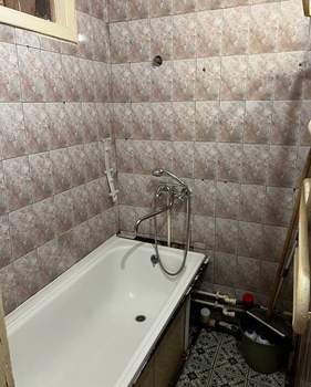 2-к квартира, вторичка, 42м2, 4/5 этаж