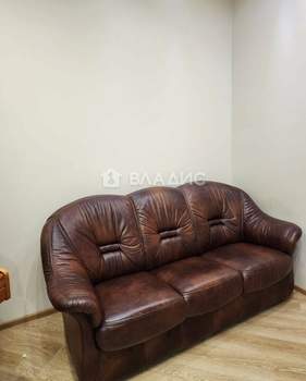 2-к квартира, вторичка, 70м2, 1/16 этаж