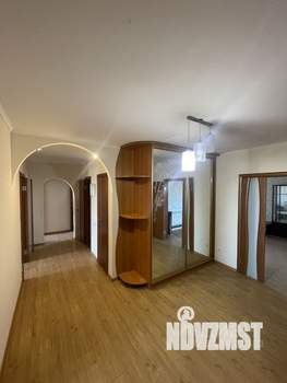 3-к квартира, вторичка, 94м2, 8/17 этаж