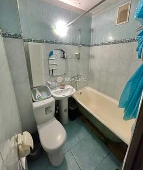 3-к квартира, вторичка, 56м2, 5/5 этаж