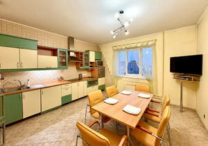 3-к квартира, вторичка, 111м2, 12/17 этаж