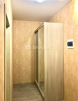 1-к квартира, вторичка, 41м2, 8/17 этаж