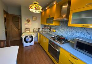 3-к квартира, вторичка, 65м2, 6/9 этаж