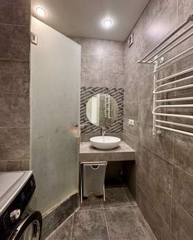 2-к квартира, вторичка, 64м2, 8/17 этаж