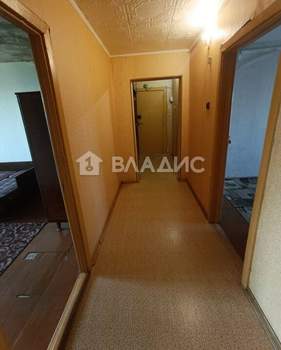 3-к квартира, вторичка, 68м2, 8/9 этаж