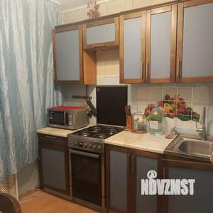 2-к квартира, вторичка, 46м2, 1/4 этаж