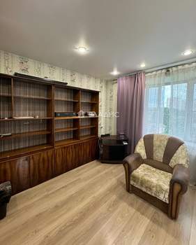 3-к квартира, вторичка, 63м2, 8/9 этаж