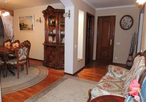 4-к квартира, вторичка, 120м2, 8/10 этаж