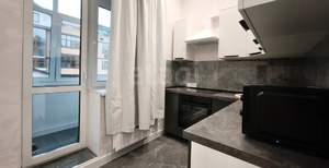 3-к квартира, вторичка, 72м2, 2/3 этаж