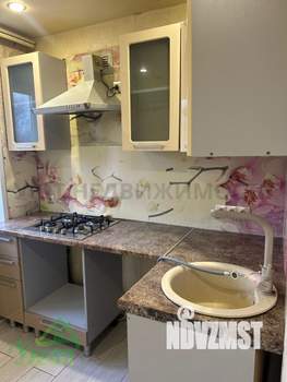 2-к квартира, вторичка, 44м2, 5/5 этаж