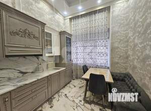 4-к квартира, вторичка, 100м2, 1/22 этаж