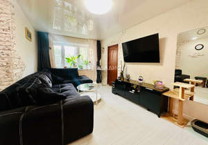 2-к квартира, вторичка, 42м2, 1/5 этаж
