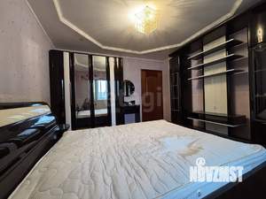 4-к квартира, вторичка, 118м2, 9/10 этаж