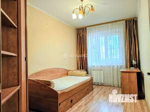 4-к квартира, вторичка, 74м2, 6/9 этаж