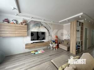 2-к квартира, вторичка, 63м2, 9/17 этаж