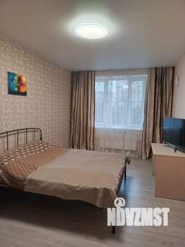 2-к квартира, вторичка, 64м2, 7/17 этаж