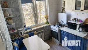 2-к квартира, вторичка, 43м2, 4/4 этаж
