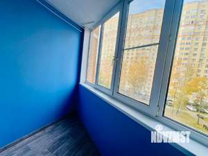 2-к квартира, вторичка, 63м2, 4/17 этаж