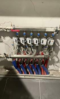 2-к квартира, вторичка, 58м2, 1/3 этаж