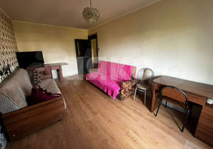 3-к квартира, вторичка, 56м2, 5/5 этаж