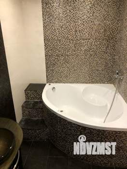 2-к квартира, вторичка, 70м2, 13/18 этаж
