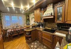 4-к квартира, вторичка, 106м2, 3/9 этаж