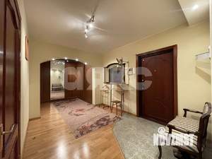 4-к квартира, вторичка, 104м2, 7/9 этаж