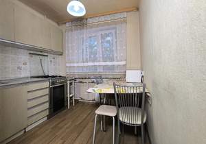 2-к квартира, вторичка, 43м2, 3/5 этаж