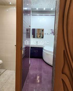 2-к квартира, вторичка, 70м2, 1/16 этаж