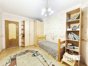 3-к квартира, вторичка, 115м2, 5/10 этаж