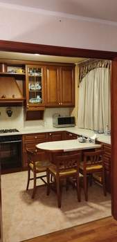 4-к квартира, вторичка, 120м2, 8/10 этаж