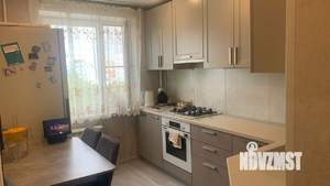 3-к квартира, вторичка, 62м2, 8/9 этаж