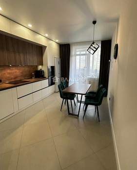 2-к квартира, вторичка, 64м2, 9/17 этаж