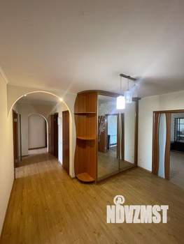 4-к квартира, вторичка, 95м2, 8/17 этаж