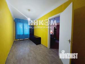 2-к квартира, вторичка, 42м2, 1/3 этаж