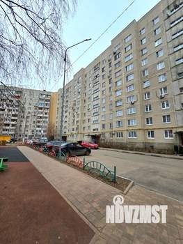 3-к квартира, вторичка, 63м2, 10/10 этаж