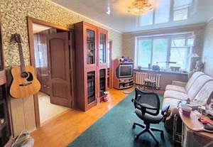 4-к квартира, вторичка, 63м2, 5/5 этаж