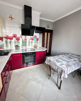 3-к квартира, вторичка, 79м2, 8/17 этаж