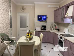 2-к квартира, вторичка, 63м2, 13/18 этаж