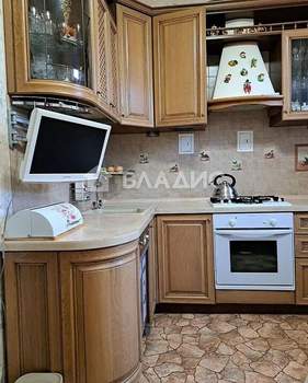 2-к квартира, вторичка, 56м2, 3/3 этаж
