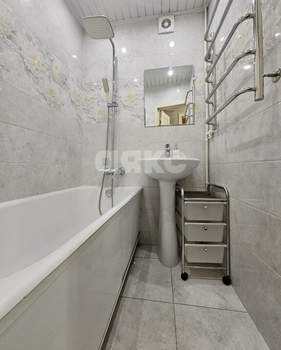 2-к квартира, вторичка, 42м2, 2/5 этаж