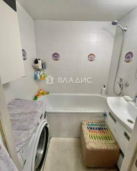 2-к квартира, вторичка, 52м2, 6/10 этаж