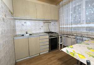 2-к квартира, вторичка, 43м2, 3/5 этаж