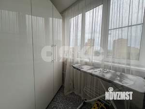 2-к квартира, вторичка, 63м2, 9/17 этаж