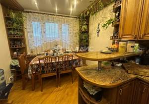 4-к квартира, вторичка, 106м2, 3/9 этаж