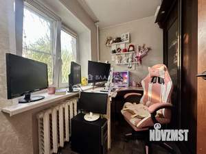 2-к квартира, вторичка, 42м2, 1/5 этаж