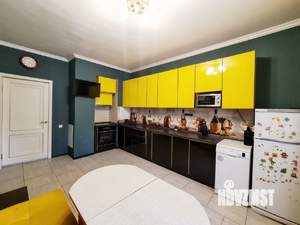 2-к квартира, вторичка, 63м2, 2/17 этаж
