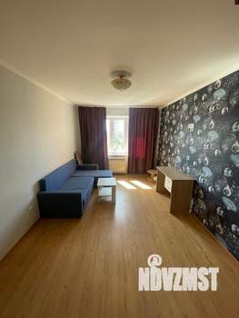 4-к квартира, вторичка, 95м2, 8/17 этаж