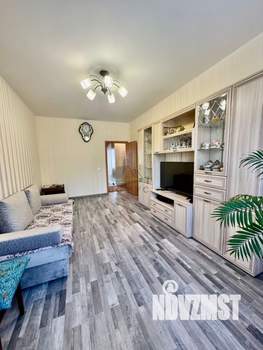 2-к квартира, вторичка, 63м2, 4/17 этаж